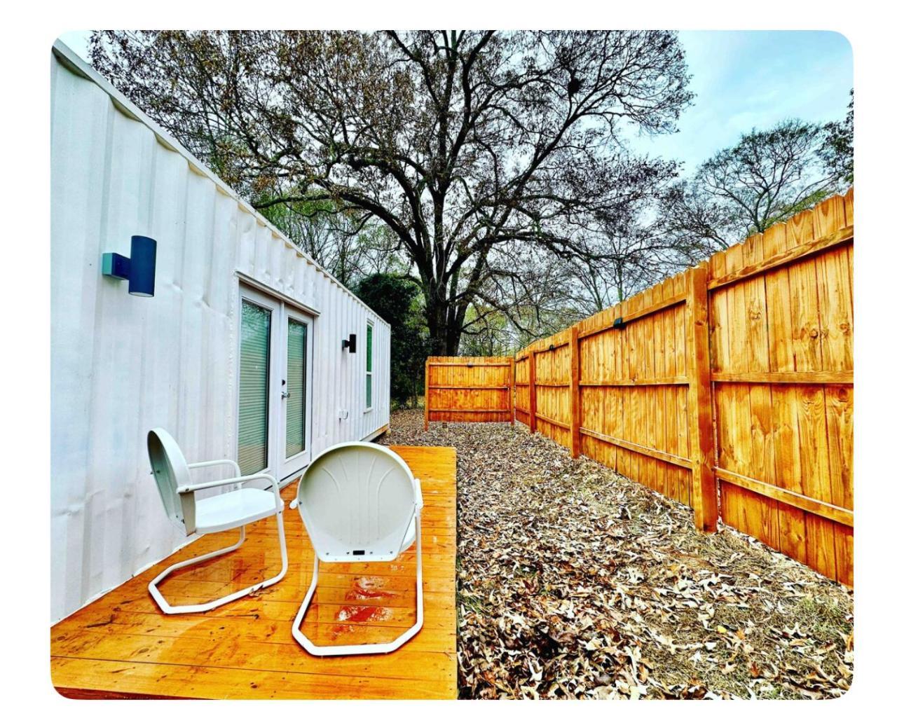 Nomehaus Shipping Container Studio Residential Neighborhood Athens Ngoại thất bức ảnh